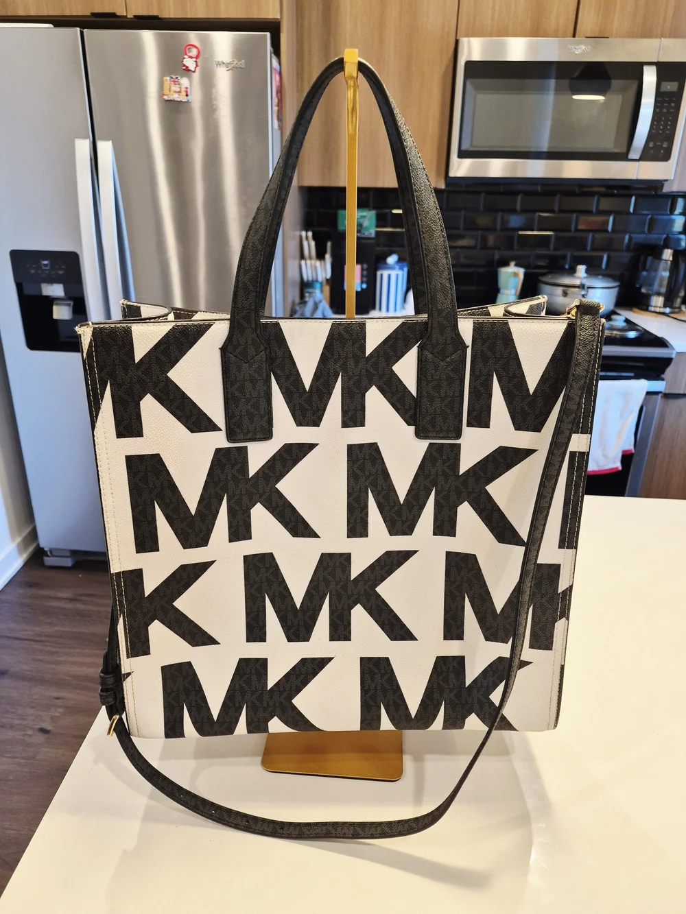 Michael Kors Kenly LARGE Tote Bag 14